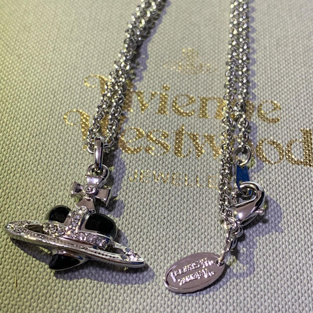 Vivienne Westwood - 2点セット ハートネックレスブラック Vivienne Westwood - 2点セット ハートネックレスブラック