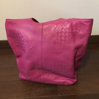 ボッテガヴェネタ(Bottega Veneta)のpiyopiyoさん専用！ショッキングピンク ボッテガベネタトート(トートバッグ)