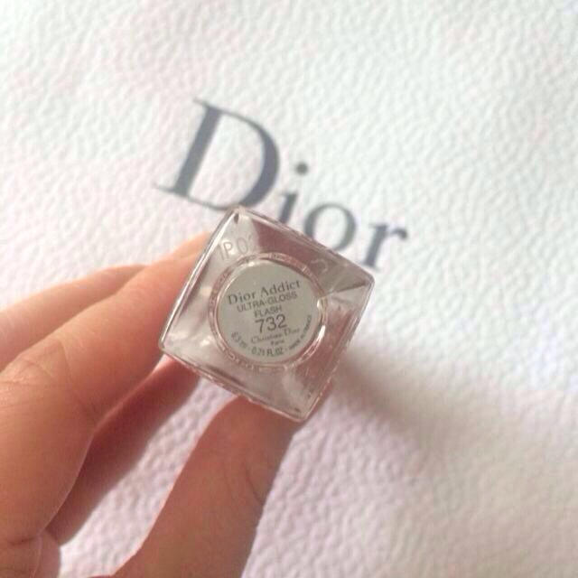 Dior(ディオール)のDior ウルトラグロス 732 コスメ/美容のベースメイク/化粧品(リップグロス)の商品写真