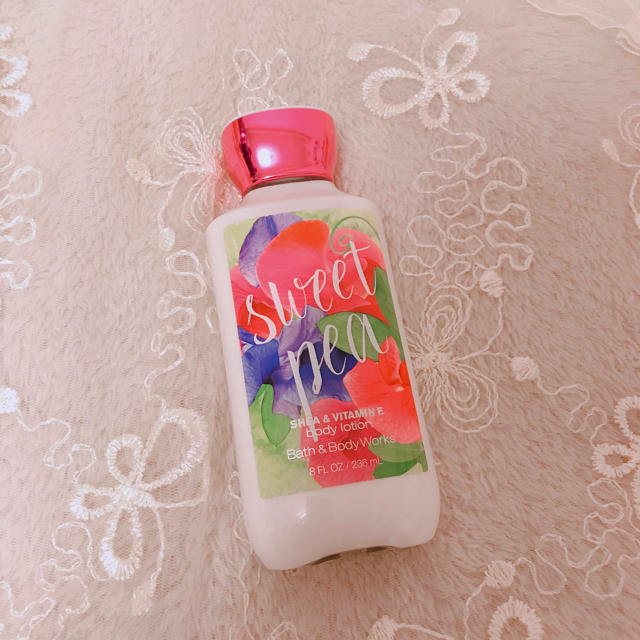 Bath & Body Works - バス＆ボディーワークス ウルトラシアボディークリーム SWEET PEAの通販 by 発送停止中