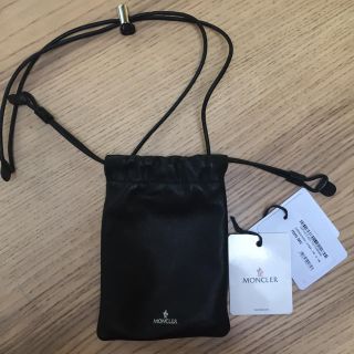 モンクレール(MONCLER)の【新品】モンクレール  popo bag ブラック(ショルダーバッグ)