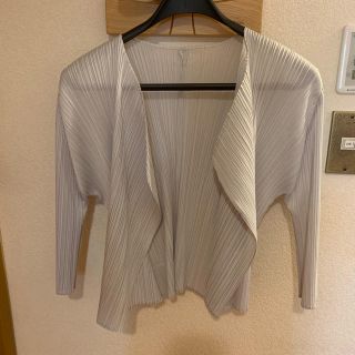 イッセイミヤケ(ISSEY MIYAKE)のイッセイミヤケ カーディガン(カーディガン)