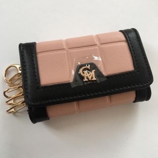 セシルマクビー(CECIL McBEE)の新品 セシルマクビー エンボスボックスキルティング キーケース ピンク(キーケース)