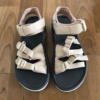 テバ(Teva)のTEVA × emmi のコラボサンダル サイズ25(サンダル)