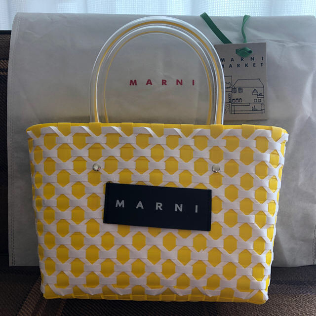Marni(マルニ)の[未使用]  マルニ  フラワーカフェ   カゴバッグ レディースのバッグ(かごバッグ/ストローバッグ)の商品写真