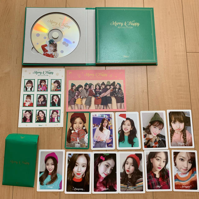 TWICE CD トレカ付き セット売りバラ売り不可の通販 by con's shop𓇼 ...