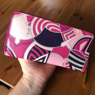 エミリオプッチ(EMILIO PUCCI)のエミリオプッチ 長財布 ピンク かわいい 希少(財布)