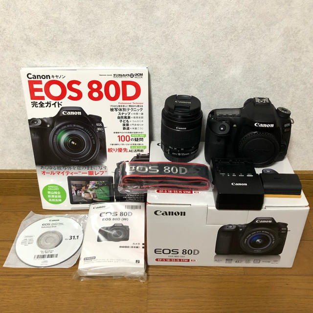 スマホ/家電/カメラCanon EOS 80D ボディ 充電器 バッテリー のみ