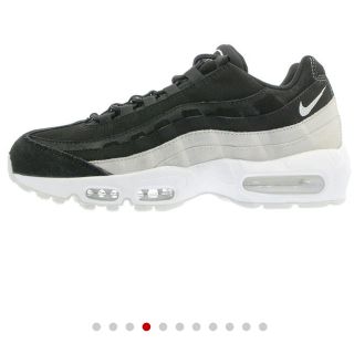 ナイキ(NIKE)の新品未使用！試着のみ。NIKE WMNS AIR MAX 95 PRM (スニーカー)