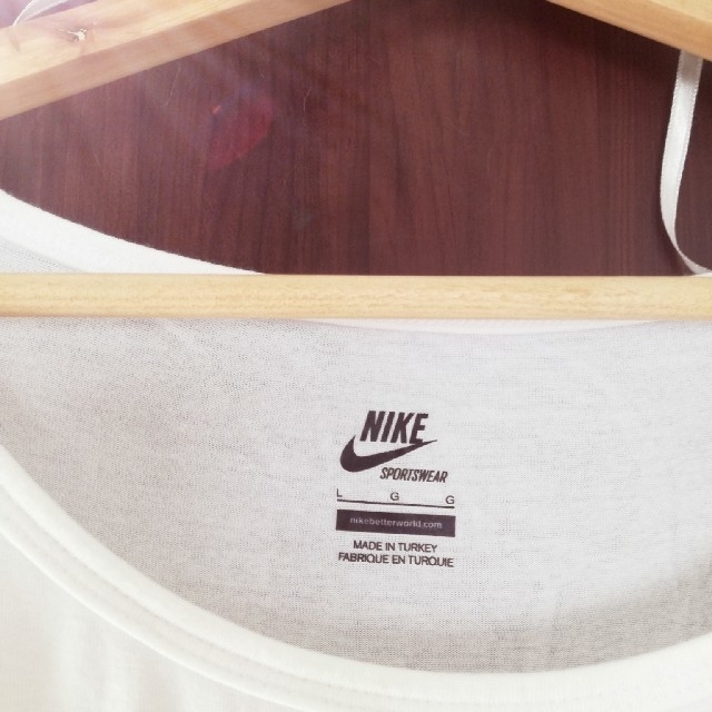 NIKE(ナイキ)のnike ロンティー レディースのトップス(Tシャツ(長袖/七分))の商品写真