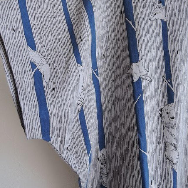 l'atelier du savon(アトリエドゥサボン)のマーブルシュッド  marble sud タグ付き未使用 トップス レディースのトップス(Tシャツ(半袖/袖なし))の商品写真