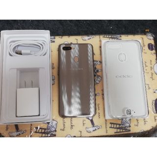 アンドロイド(ANDROID)のOPPO AX7　ゴールド　中古美品(スマートフォン本体)