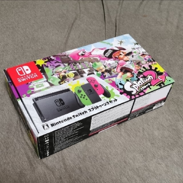 Nintendo Switch　緑xピンク