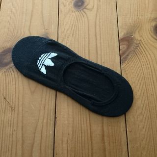 アディダス(adidas)の未使用新品 アディダス 靴下 黒 22-24cm(ソックス)