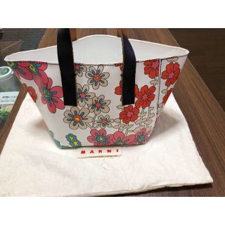 マルニ(Marni)のMARNIトートバッグ(トートバッグ)