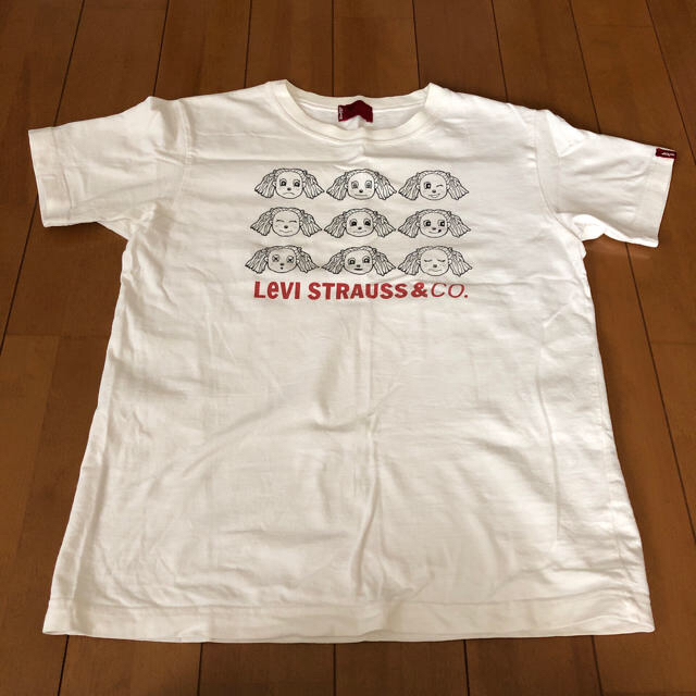 Levi's(リーバイス)のLevi's  白Ｔシャツ  レディースＬサイズ レディースのトップス(Tシャツ(半袖/袖なし))の商品写真