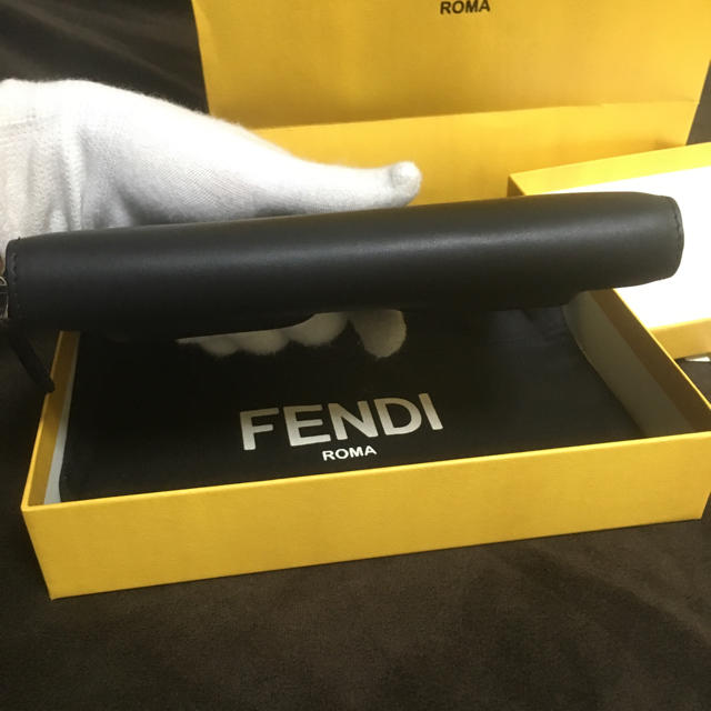 【大幅値下げ】新品未使用 FENDI 長財布 正規品 モンスター ブラック