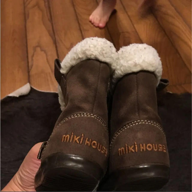 mikihouse(ミキハウス)のミキハウス シンプルなブーツ キッズ/ベビー/マタニティのベビー靴/シューズ(~14cm)(ブーツ)の商品写真
