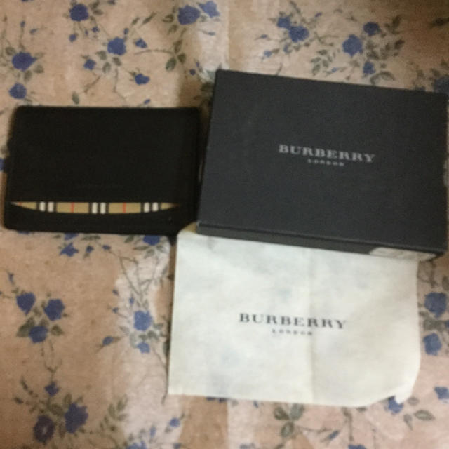 BURBERRY(バーバリー)のバーバリー 名刺入れ 使用品 レディースのファッション小物(名刺入れ/定期入れ)の商品写真