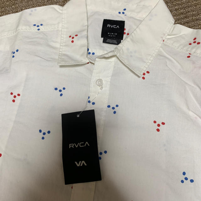 RVCA(ルーカ)のRVCA シャツ半袖 メンズのトップス(Tシャツ/カットソー(半袖/袖なし))の商品写真