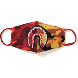 アベイシングエイプ(A BATHING APE)のBAPE HALF CAMO SHARK MASK  (その他)