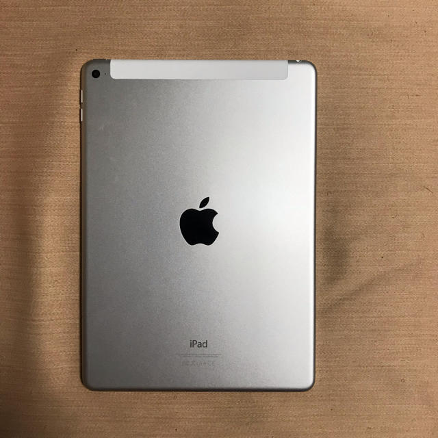 iPad Air2 シルバー32GB 美品