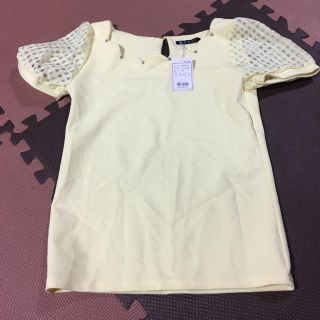 イング(INGNI)のトップス半袖  新品・未使用 タグ付き(Tシャツ(半袖/袖なし))