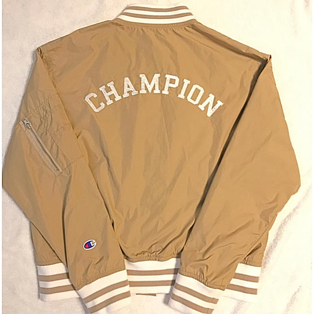 Champion(チャンピオン)のチャンピオン スタジャン スカジャン レディースのジャケット/アウター(スタジャン)の商品写真