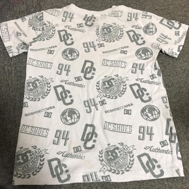 DC(ディーシー)のDC tシャツ キッズ/ベビー/マタニティのキッズ服男の子用(90cm~)(Tシャツ/カットソー)の商品写真