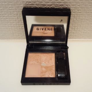 ジバンシィ(GIVENCHY)のマリン様専用 定価3,600円 限定品 ルプリズムアイズ  4色(アイシャドウ)