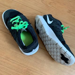 ナイキ(NIKE)のナイキ 紐スニーカー キッズ 黒(スニーカー)