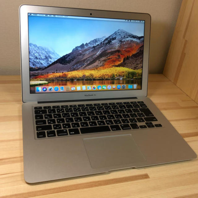 Mac (Apple)(マック)のMacBook Air 2017 スマホ/家電/カメラのPC/タブレット(ノートPC)の商品写真