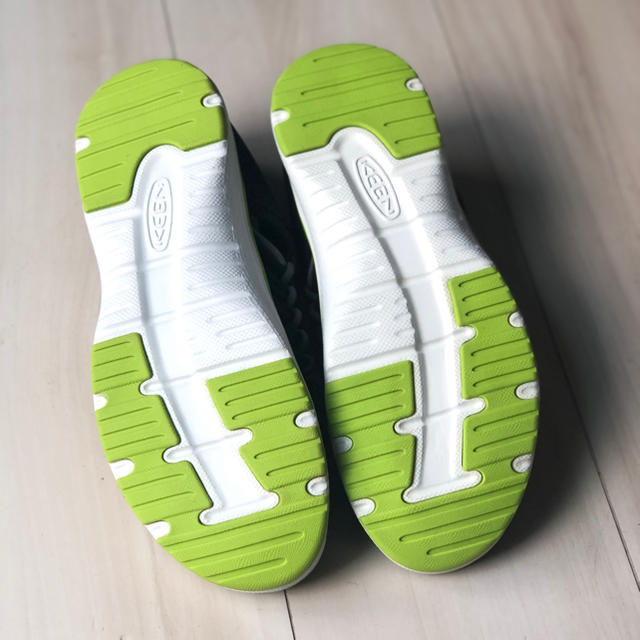 KEEN(キーン)の☆新品 KEEN キーン サンダル 24.5cm スニーカー レディース お揃い レディースの靴/シューズ(サンダル)の商品写真