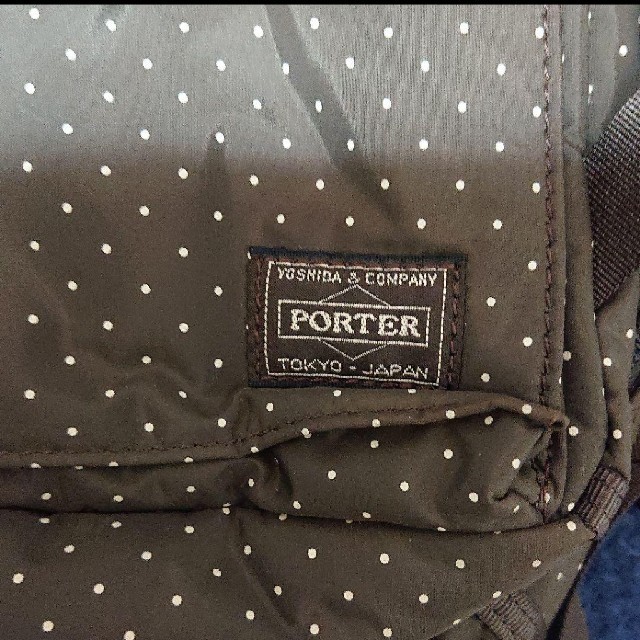 PORTER(ポーター)のモンチ様専用！ポーターショルダーバッグウエストポーチ ボディバッグ 水玉 ドット レディースのバッグ(ボディバッグ/ウエストポーチ)の商品写真