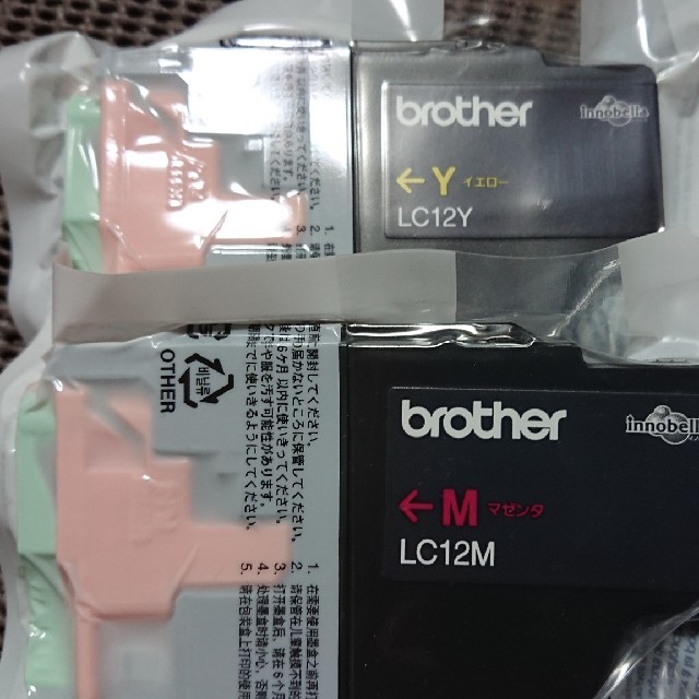 brother(ブラザー)のbrotherインクカートリッジ LC12 インテリア/住まい/日用品のオフィス用品(オフィス用品一般)の商品写真