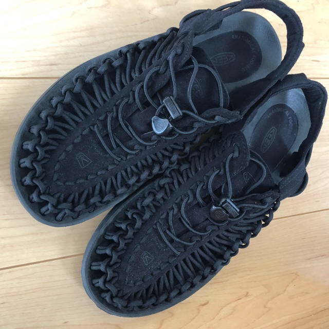 KEEN UNEEK メンズ ブラック 26cm KEEN UNEEK メンズ ブラック 26cm