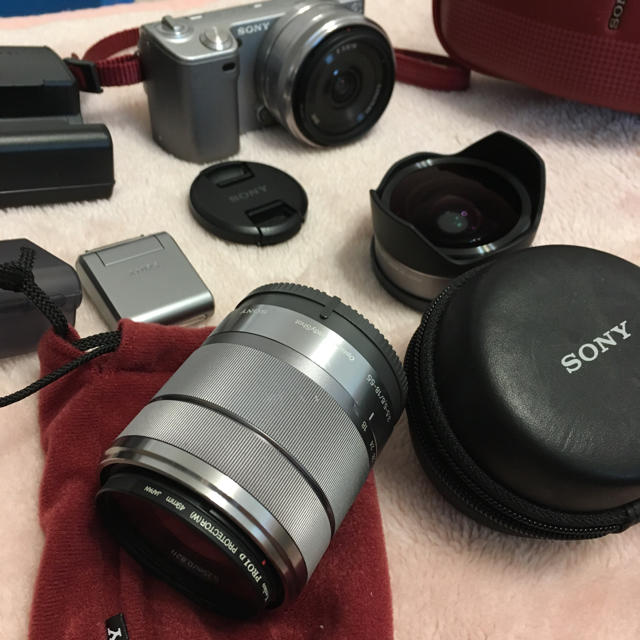 SONY(ソニー)のSONY NEX-5 セット スマホ/家電/カメラのカメラ(ミラーレス一眼)の商品写真