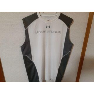 アンダーアーマー(UNDER ARMOUR)のUNDER ARMOUR アンダーアーマー スリーブレスシャツ 白 MDサイズ(タンクトップ)