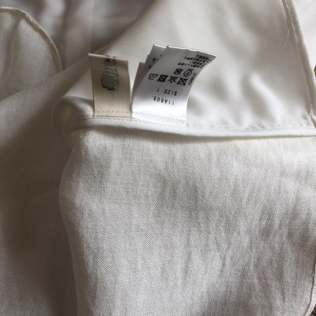 Chesty(チェスティ)のキラキラビジューのトップス レディースのトップス(シャツ/ブラウス(半袖/袖なし))の商品写真