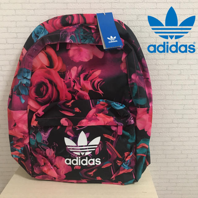 adidas(アディダス)の✨adidas originals✨リュック バックパック花柄② レディースのバッグ(リュック/バックパック)の商品写真