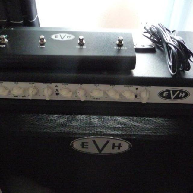 baba 様 専用EVH  5150III 2X12 50W 6L6 中古 楽器のギター(ギターアンプ)の商品写真