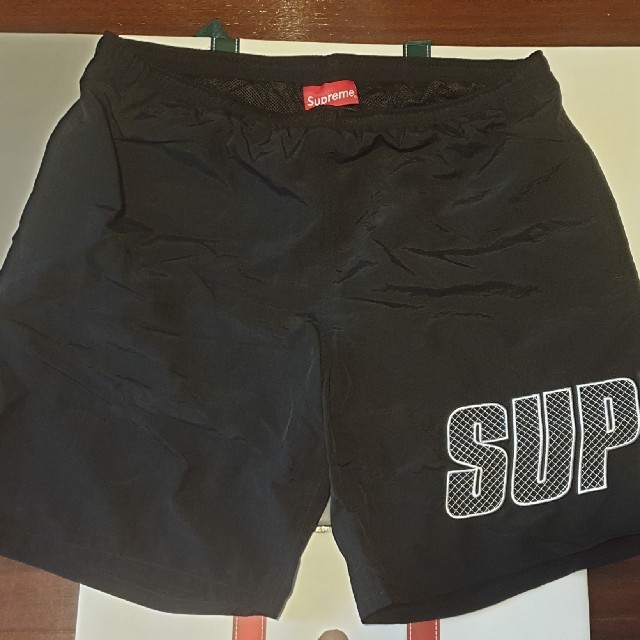 メンズsupreme 19『Logo applique water short』黒