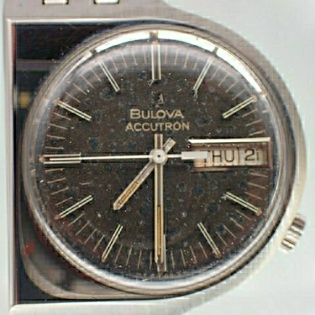 Bulova(ブローバ)の【8825様専用ページ】BＵLOVA ACCUTRON タグ付き メンズの時計(腕時計(アナログ))の商品写真