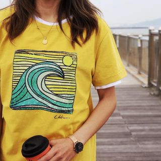 アメリカンイーグル(American Eagle)の街で目立つ☆LUSSO SURF カリフォルニア プリントTシャツ M☆デウス(Tシャツ/カットソー(半袖/袖なし))