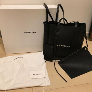 バレンシアガ(Balenciaga)の確実正規品バレンシアガエブリデイトートバッグ状態良好ネイビーカバス(トートバッグ)