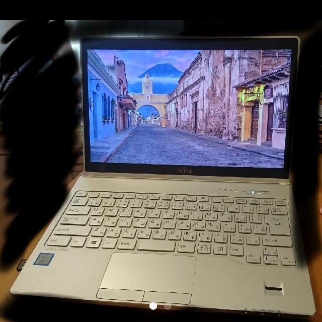 限定特価】 【core i7】富士通 LIFEBOOK SH90/B1 ノートPC - www