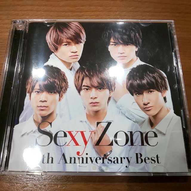 Sexy Zone(セクシー ゾーン)のSexy Zone 5th Anniversary Best通常盤 エンタメ/ホビーのCD(ポップス/ロック(邦楽))の商品写真