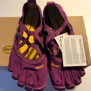 ビブラム(vibram)のVibram FiveFingers/W38(23.8cm)(スニーカー)