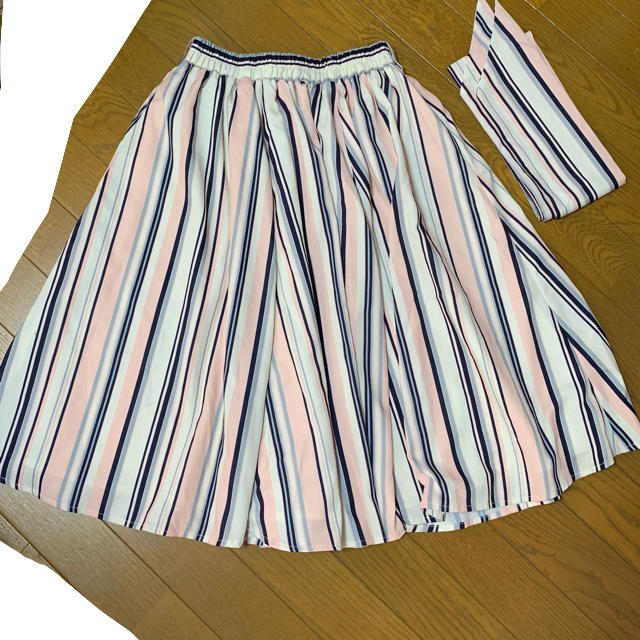 tocco(トッコ)のtocco closet スカート  レディースのスカート(ひざ丈スカート)の商品写真