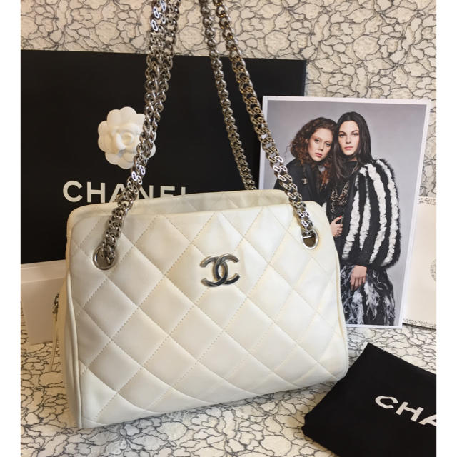 [☆★最終値下げ★☆]Chanel CC クラウントートバッグ